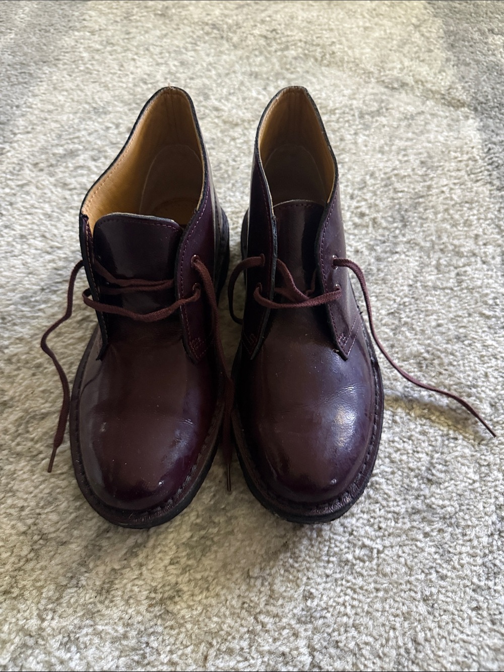 Clarks Men's Burgundy Leather Chukka Boots